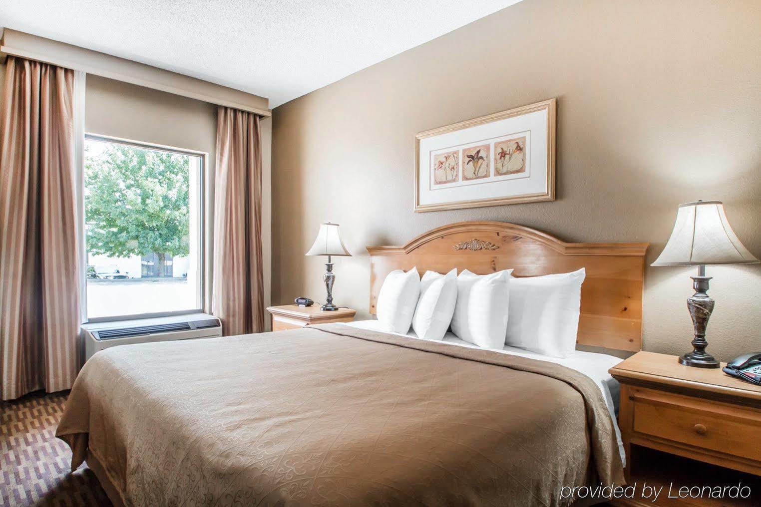 Quality Inn Us65 & E Battlefield Rd Springfield Extérieur photo
