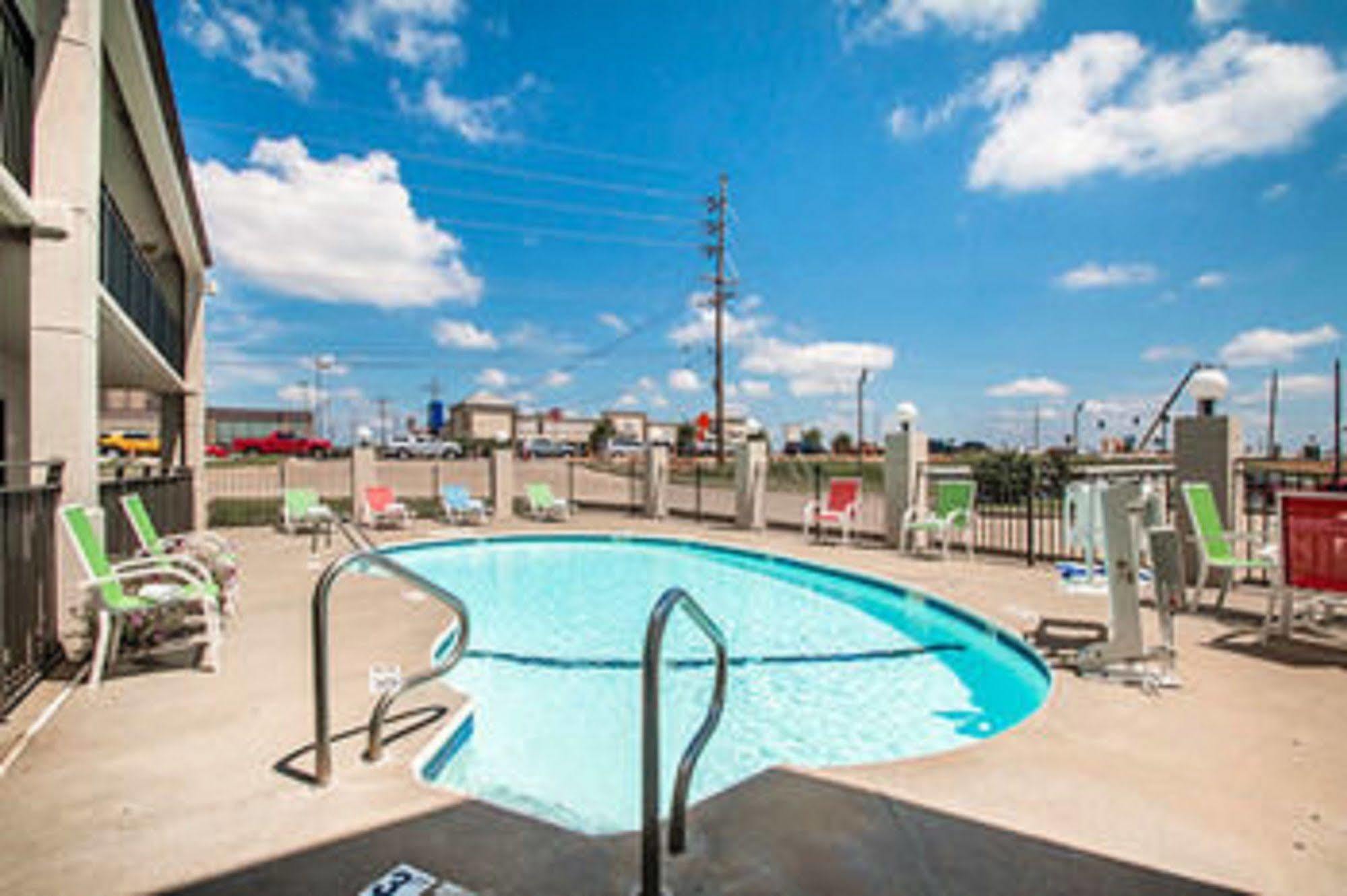 Quality Inn Us65 & E Battlefield Rd Springfield Extérieur photo